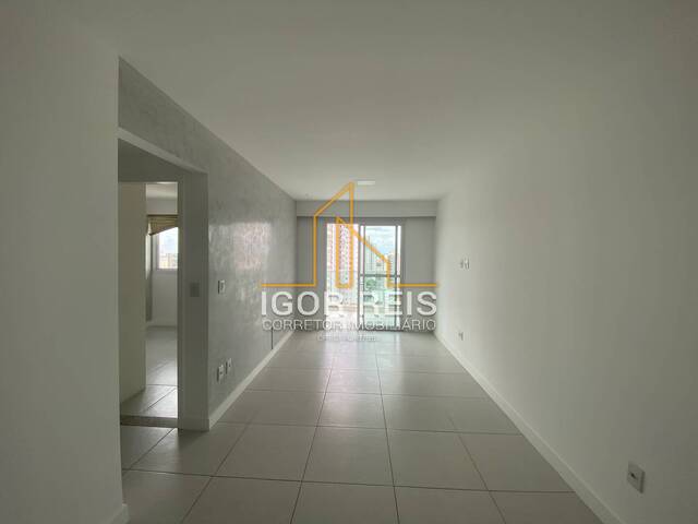 Apartamento para Venda em Campos dos Goytacazes - 3