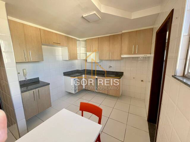 Apartamento para Venda em Campos dos Goytacazes - 4