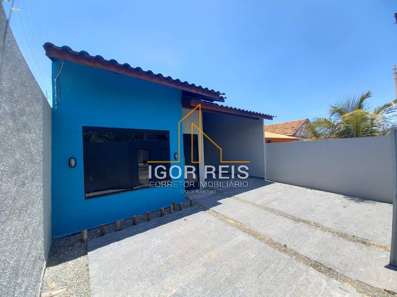 Casa à venda com 2 quartos, 101m² - Foto 1