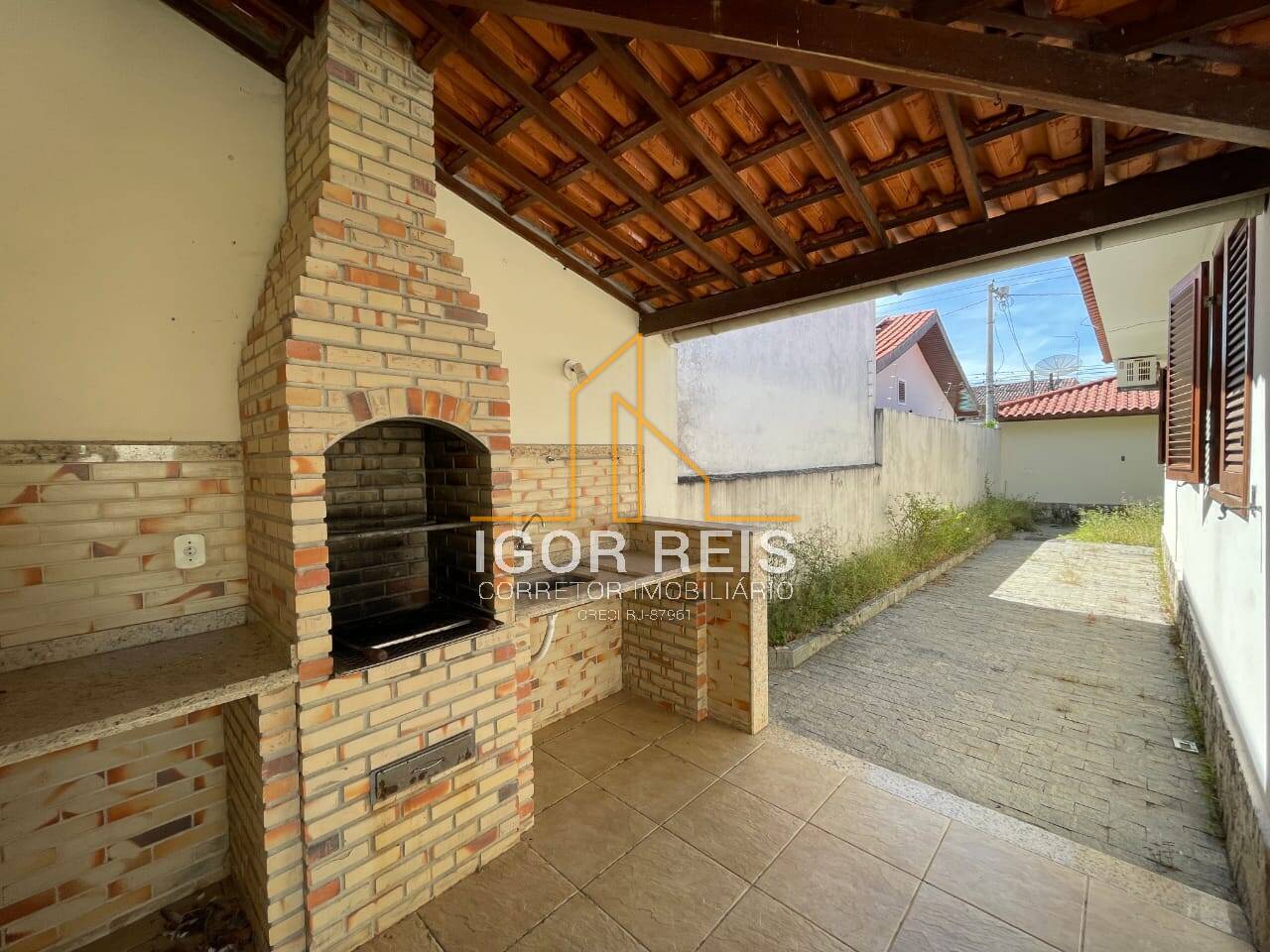 Casa à venda com 3 quartos, 127m² - Foto 4