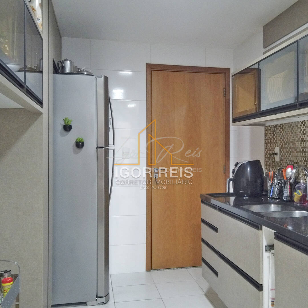 Apartamento à venda com 4 quartos, 178m² - Foto 6