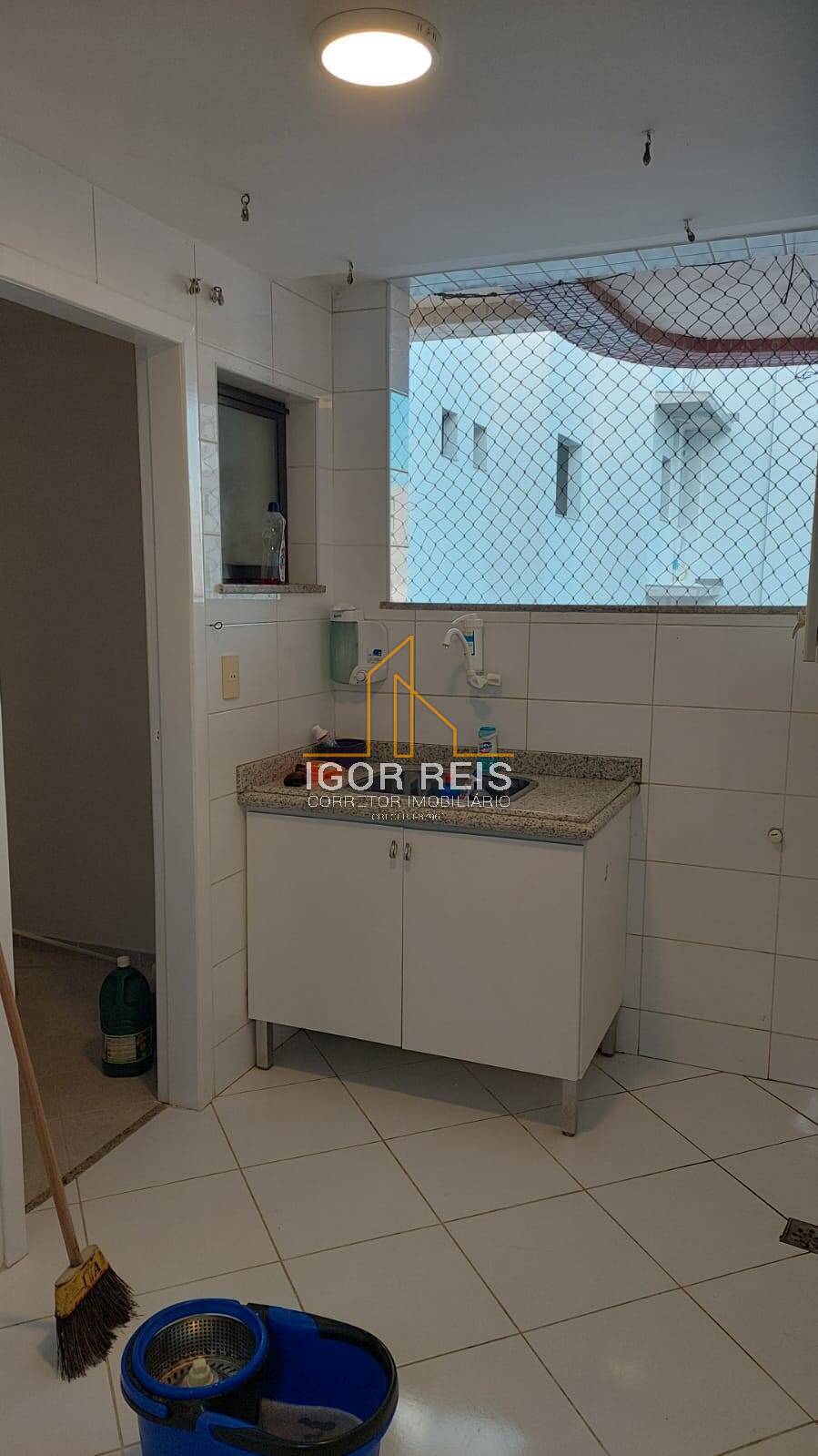 Cobertura à venda e aluguel com 3 quartos, 220m² - Foto 12