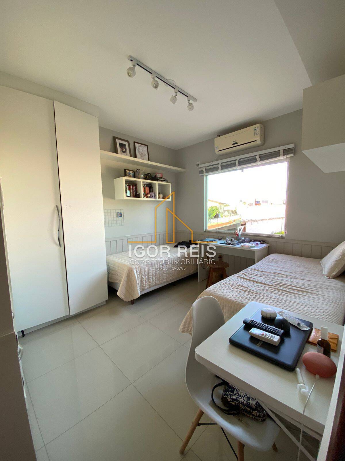 Casa à venda com 3 quartos, 180m² - Foto 14