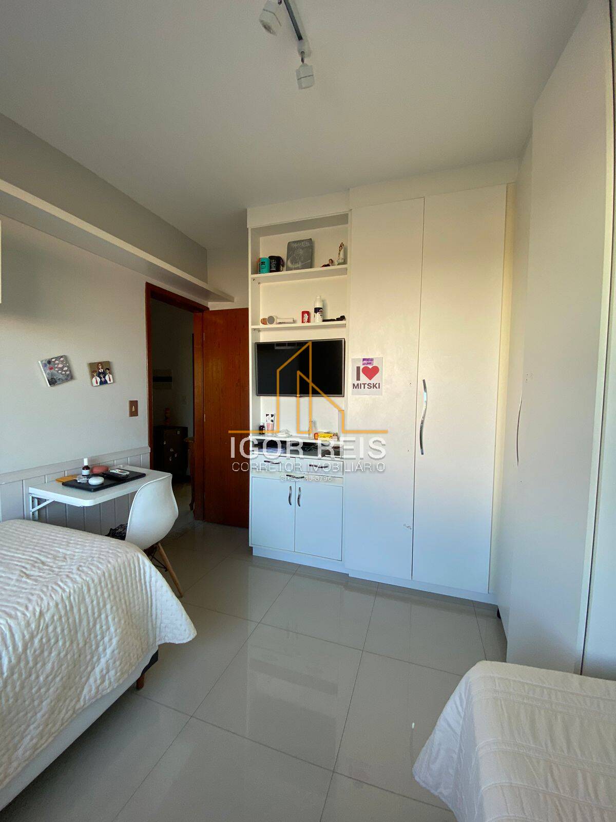 Casa à venda com 3 quartos, 180m² - Foto 15