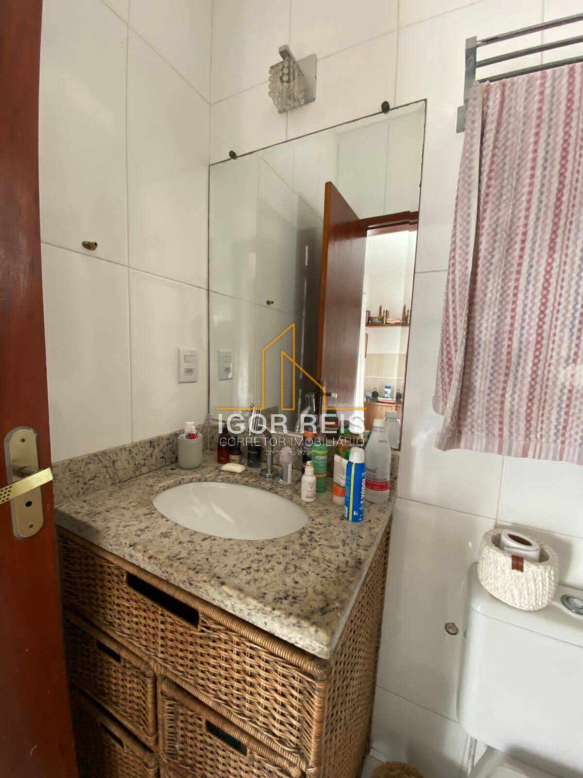 Casa à venda com 3 quartos, 180m² - Foto 17