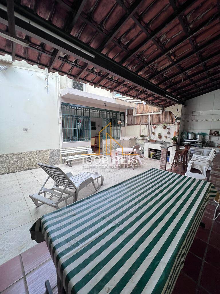 Casa à venda com 4 quartos, 161m² - Foto 20