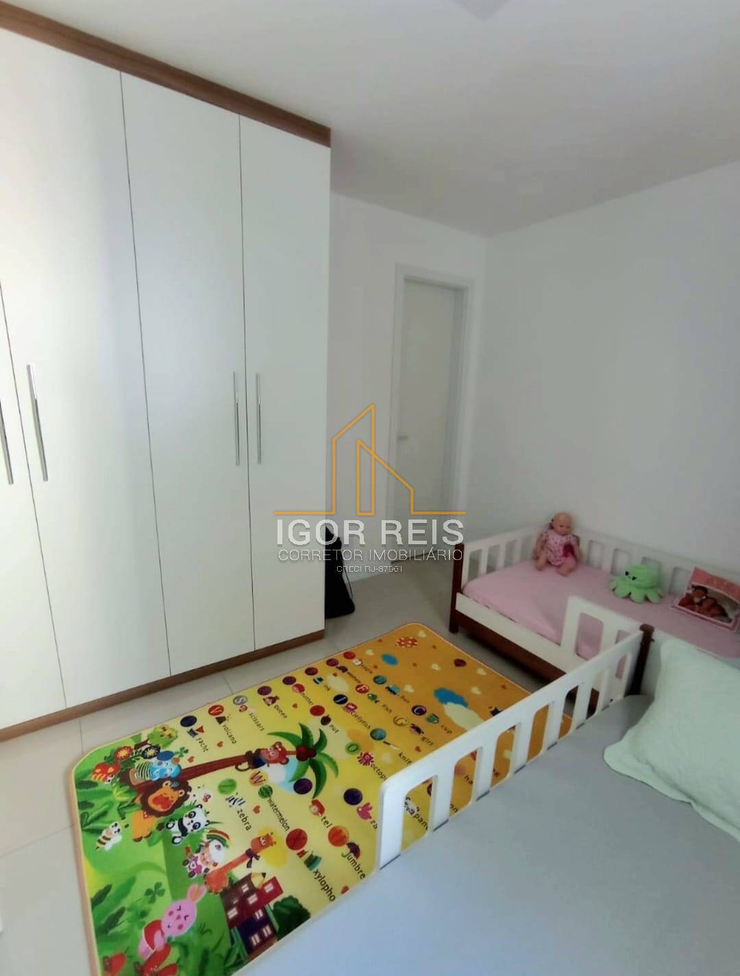 Apartamento à venda com 3 quartos, 115m² - Foto 6