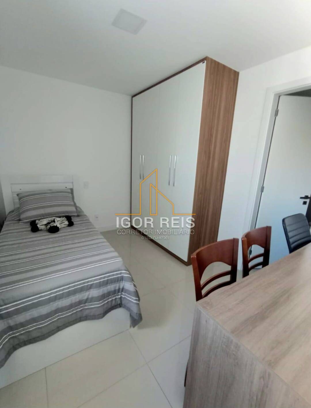 Apartamento à venda com 3 quartos, 115m² - Foto 8