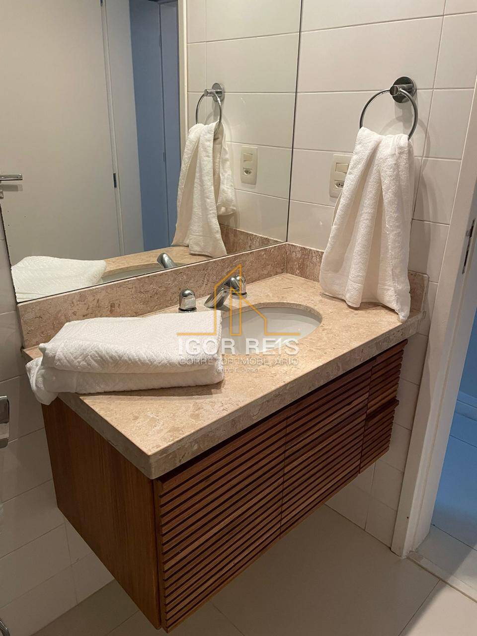 Apartamento à venda e aluguel com 3 quartos, 121m² - Foto 9