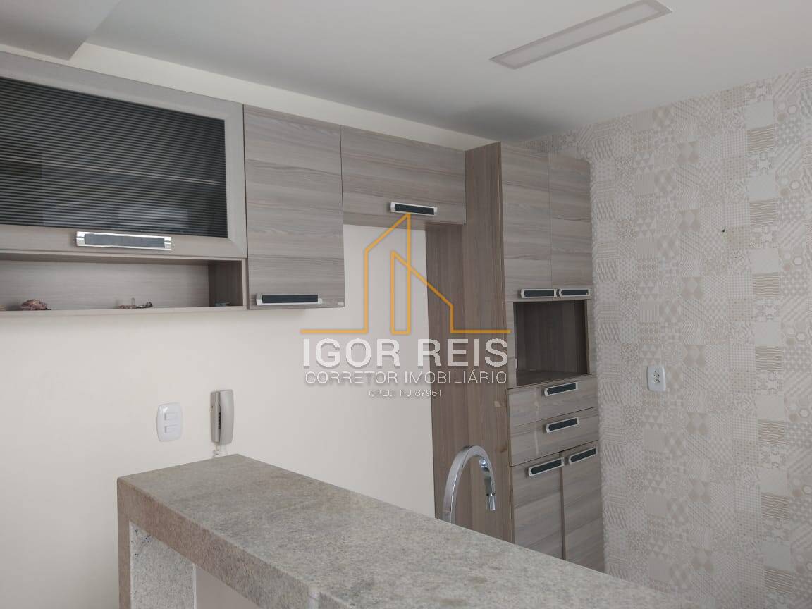 Apartamento à venda com 2 quartos, 60m² - Foto 4