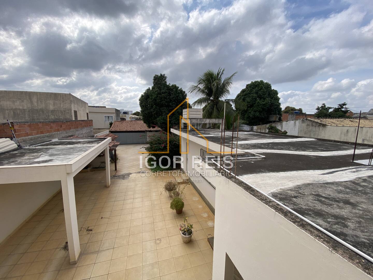 Casa à venda e aluguel com 5 quartos, 828m² - Foto 12