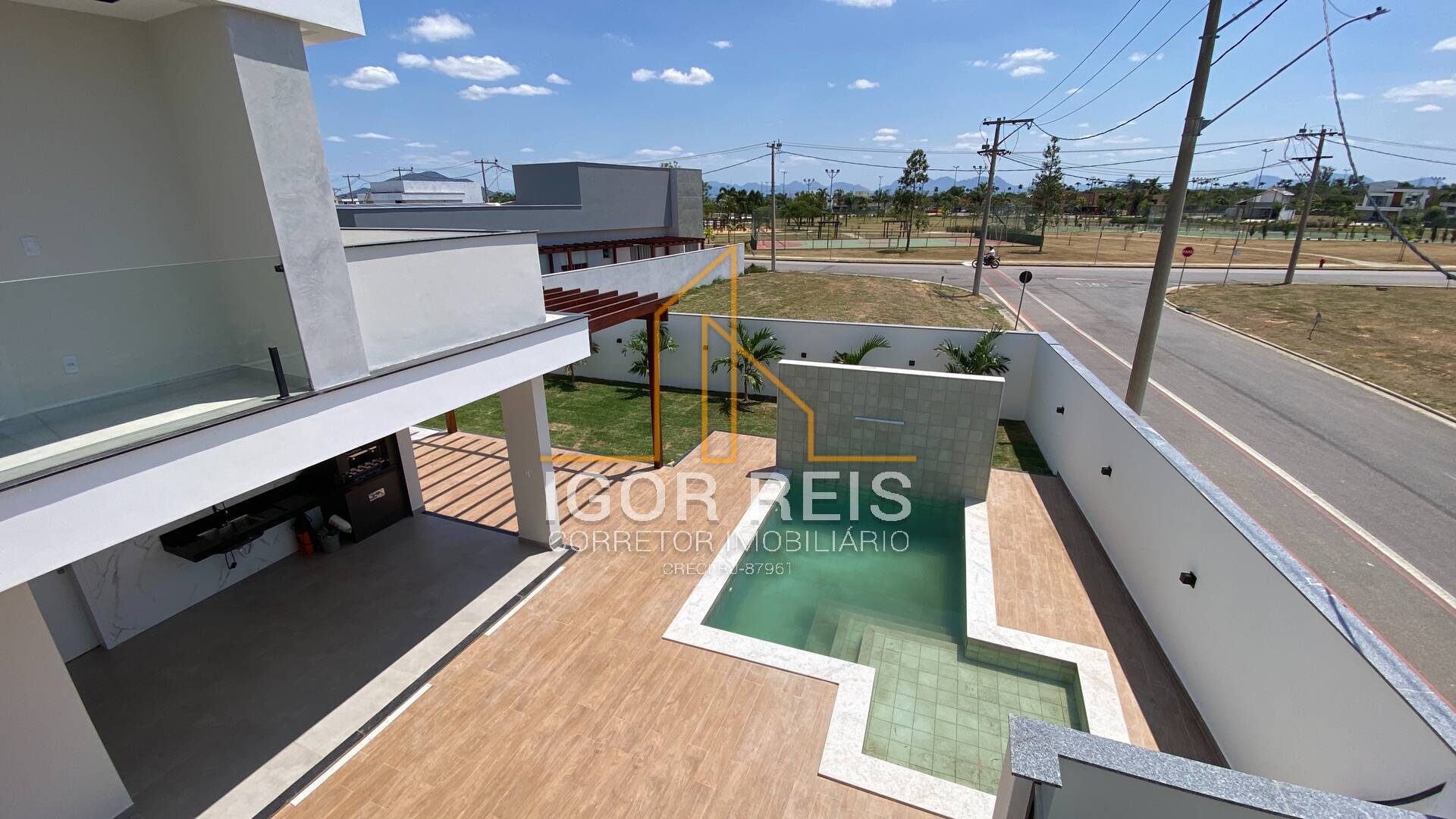 Casa de Condomínio à venda com 4 quartos, 260m² - Foto 9