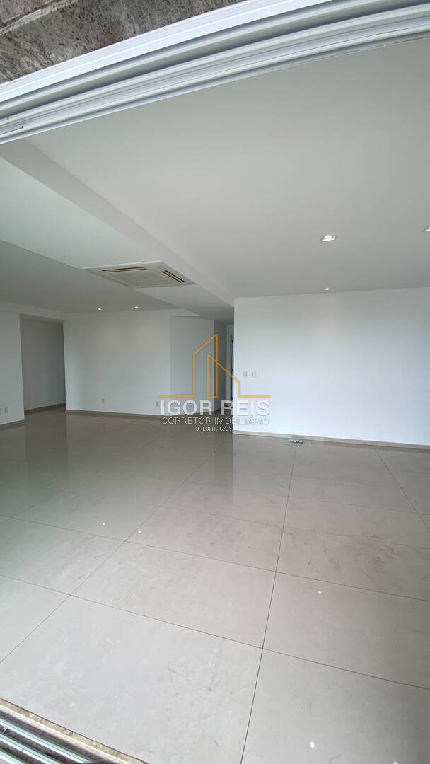 Apartamento para alugar com 3 quartos, 200m² - Foto 5